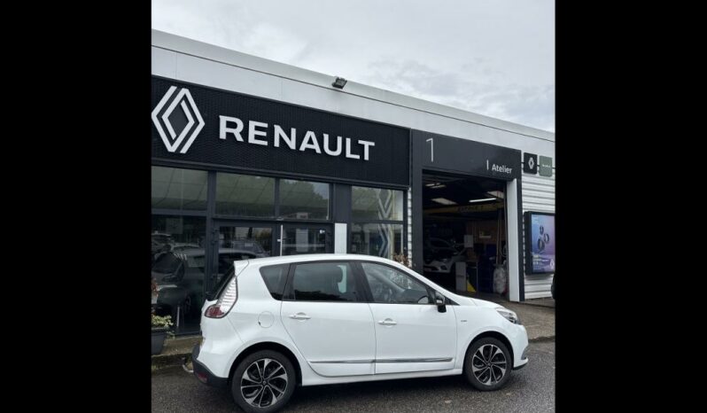 
								Renault Scénic III BOSE EDITION ENERGY DCI 110 full									