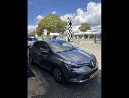 
										Renault Clio V EVOLUTN E-Tech full hybrid 145 full									